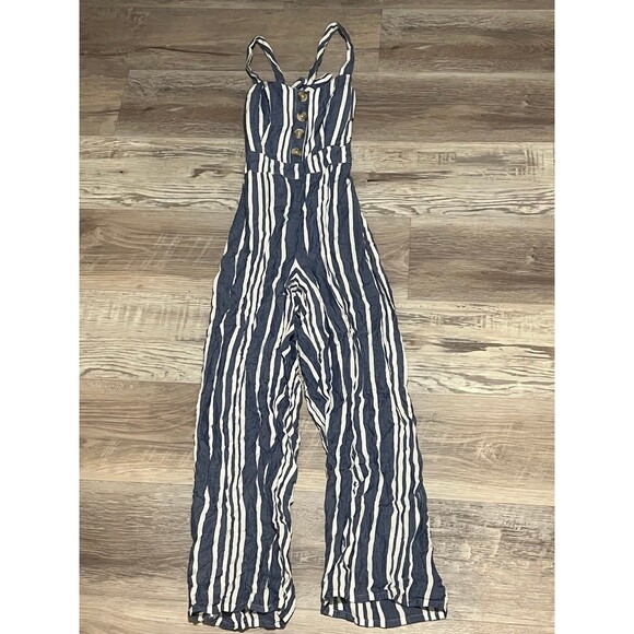 Express Romper Jumpsuit Pantsuit open back Striped XS Fitting Flowy pant newish - Picture 1 of 5